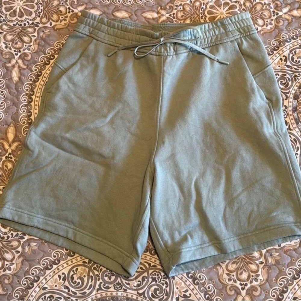 Lululemon Scuba Shorts
